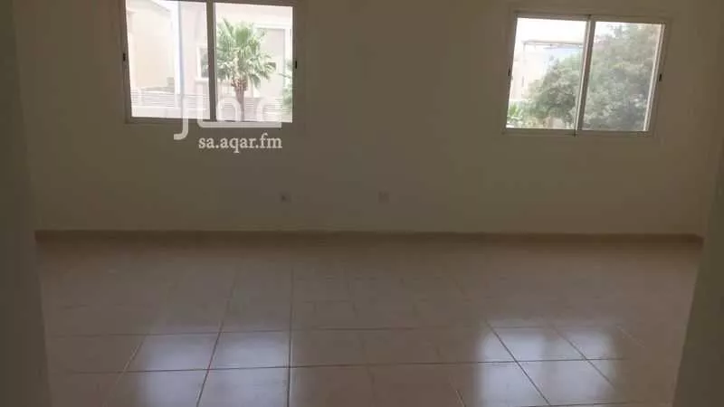 فيلا 4 غرف في الملك عبدالعزيز، الرياض 11