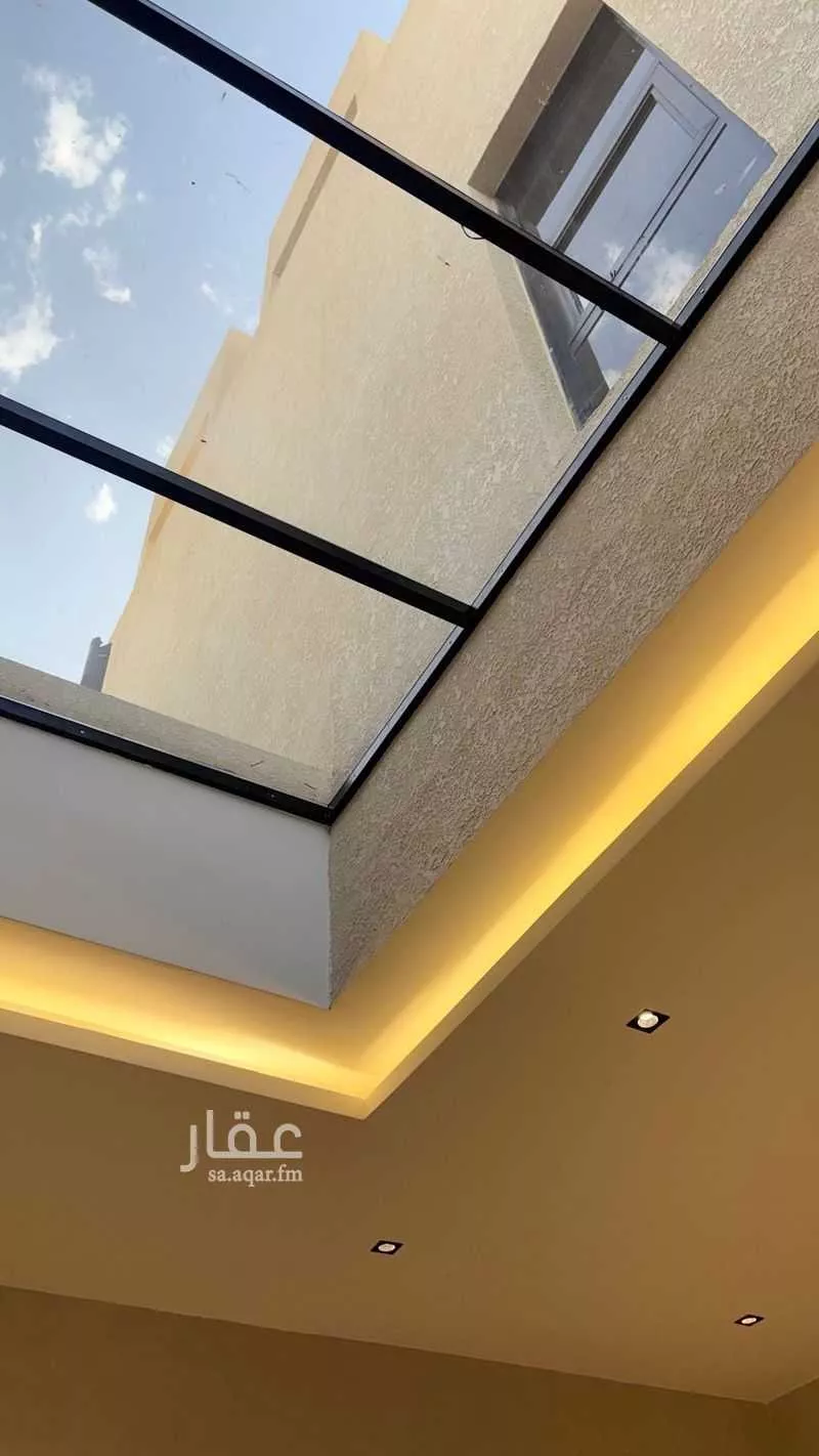 فيلا 5 غرف في العارض 3