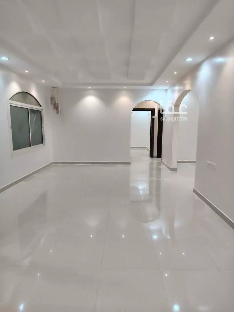 عمارة 780 م² في النهضة 6