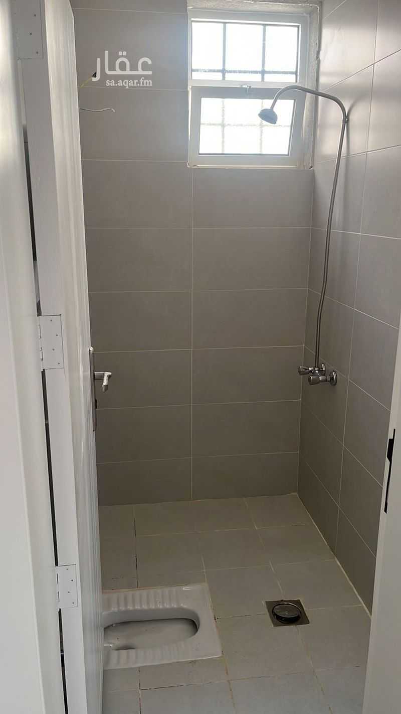 20 bedroom building in Tuwaiq, Riyadh 9