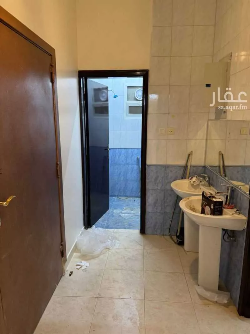 3 bedroom apartment in Al Khaleej 3