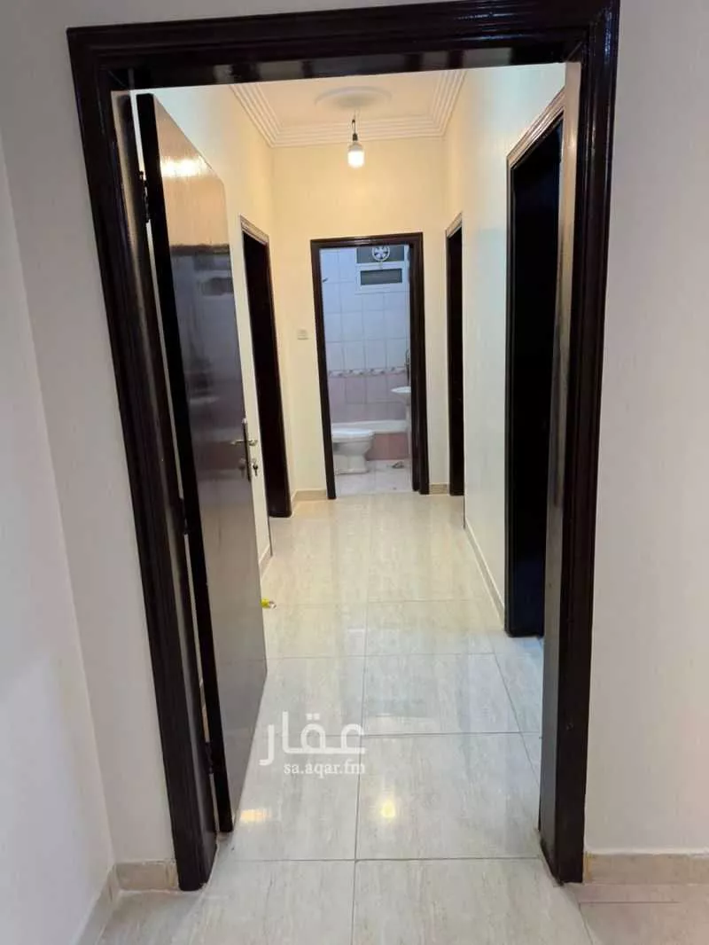 3 bedroom apartment in Al Khaleej 7