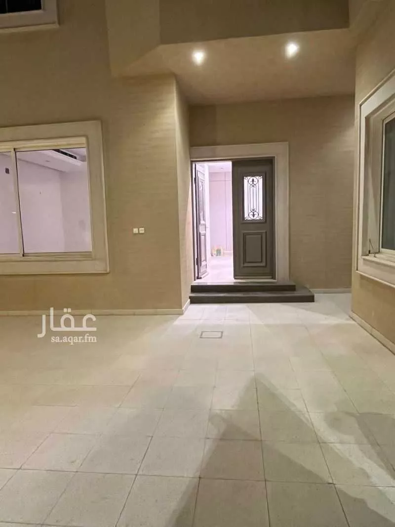 6 bedroom villa in Al Mahdiyyah 16