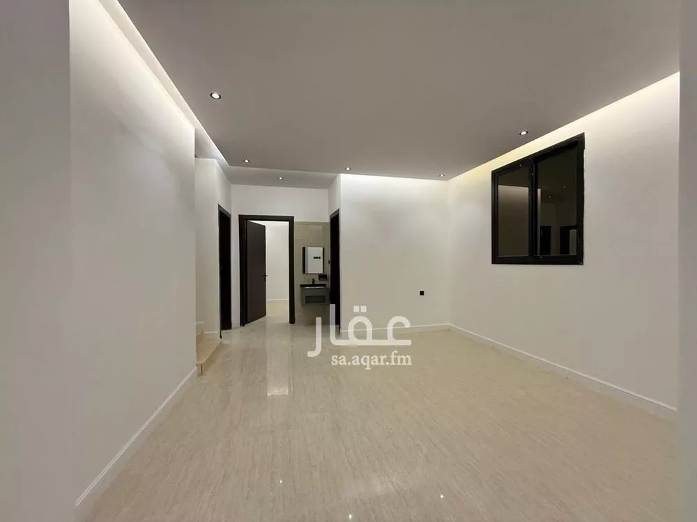 4 bedroom villa in Tuwaiq 8