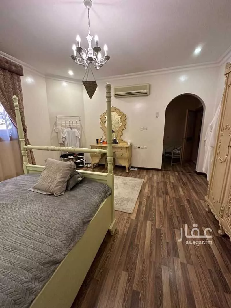 13 bedroom villa in Ishbiliyah 13
