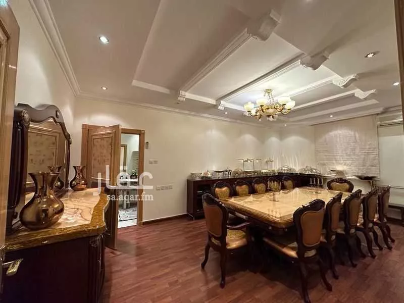 13 bedroom villa in Ishbiliyah 23