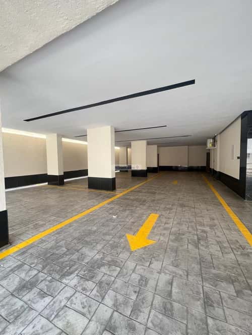 4 bedroom apartment in Al Rawdah 9