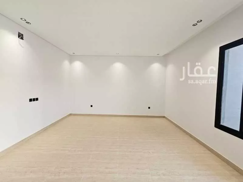 فيلا 7 غرف في الشرق 9