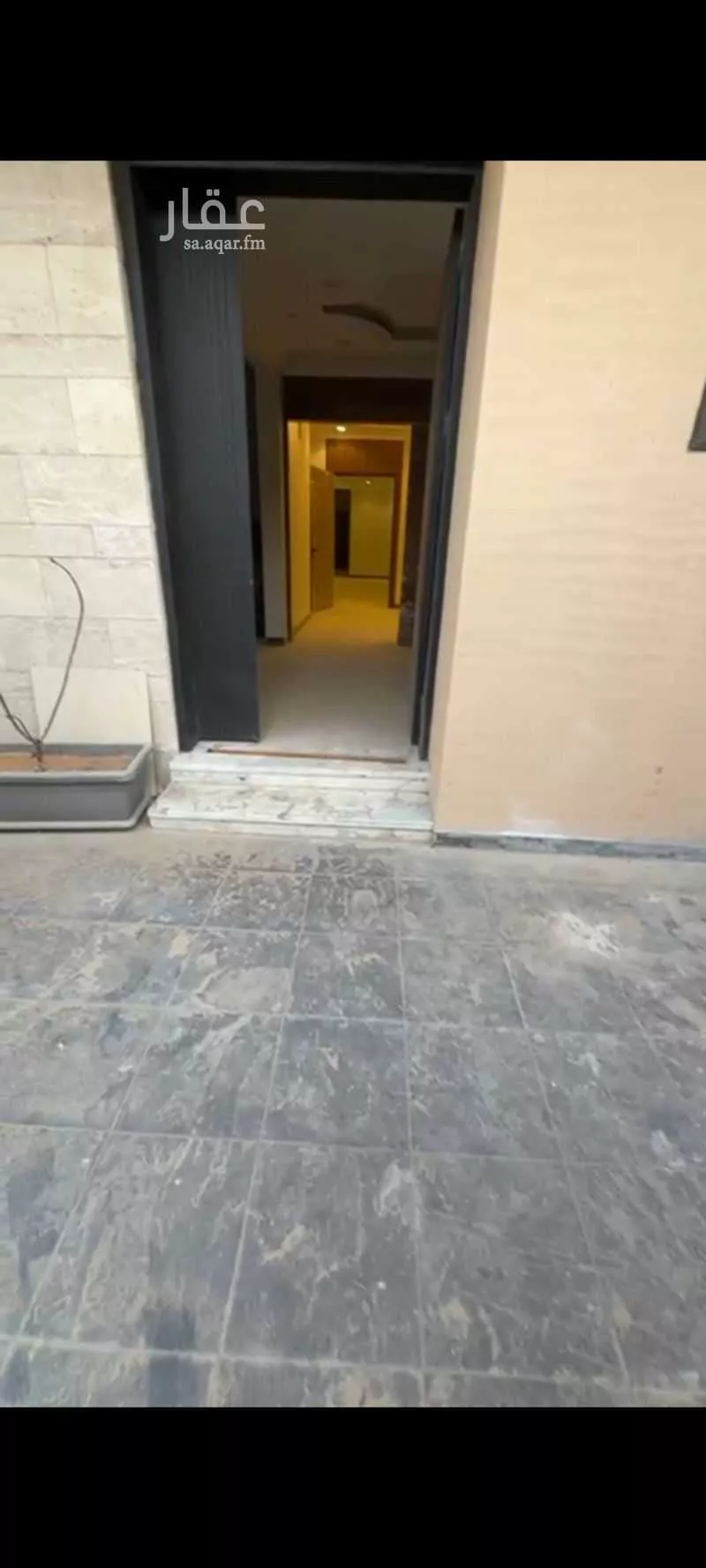 6 bedroom villa in Al Rabwa 7