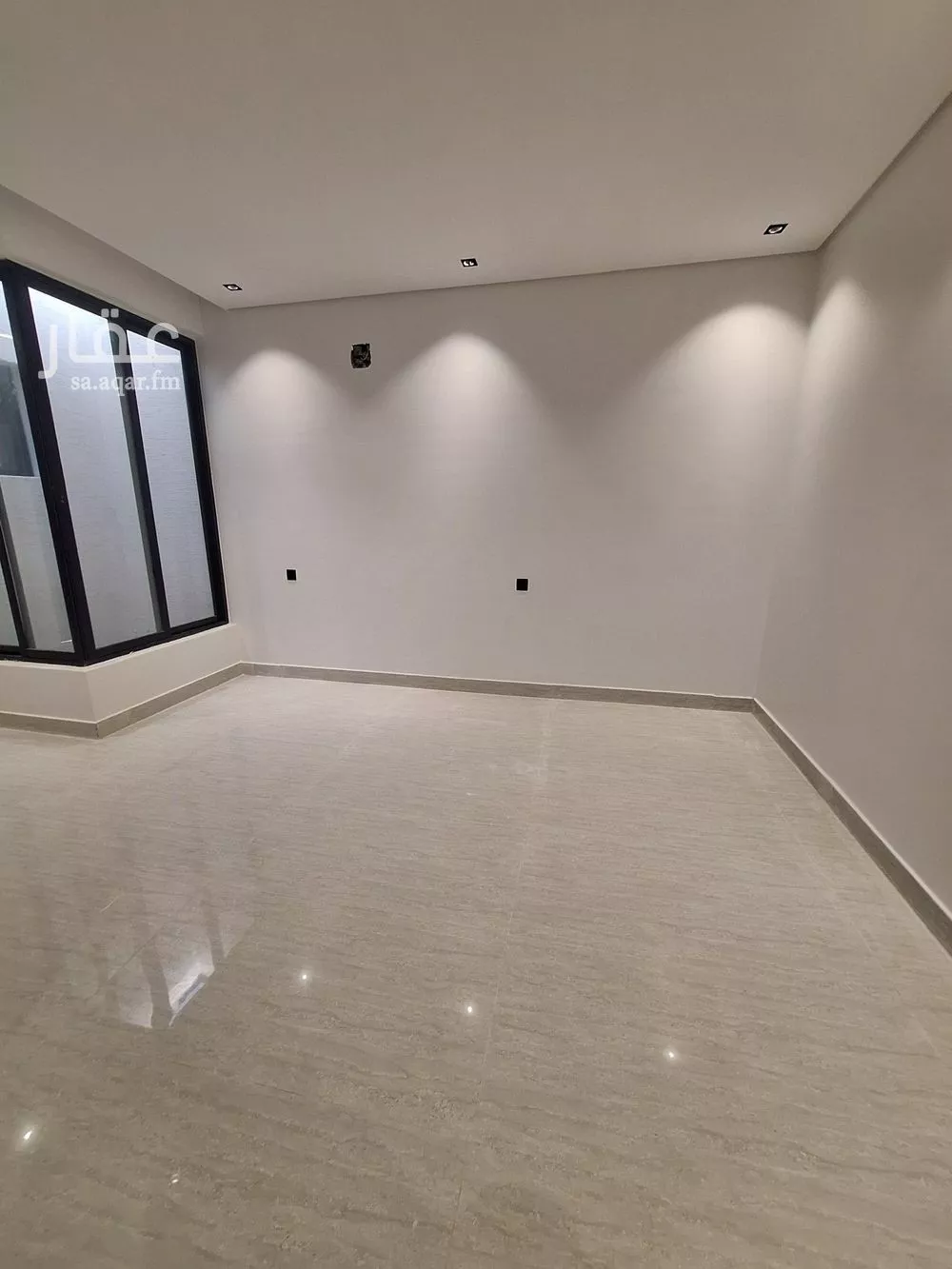 6 bedroom villa in Tuwaiq 17