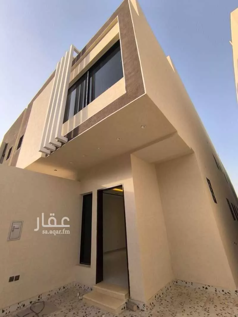 4 bedroom villa in Badr 13