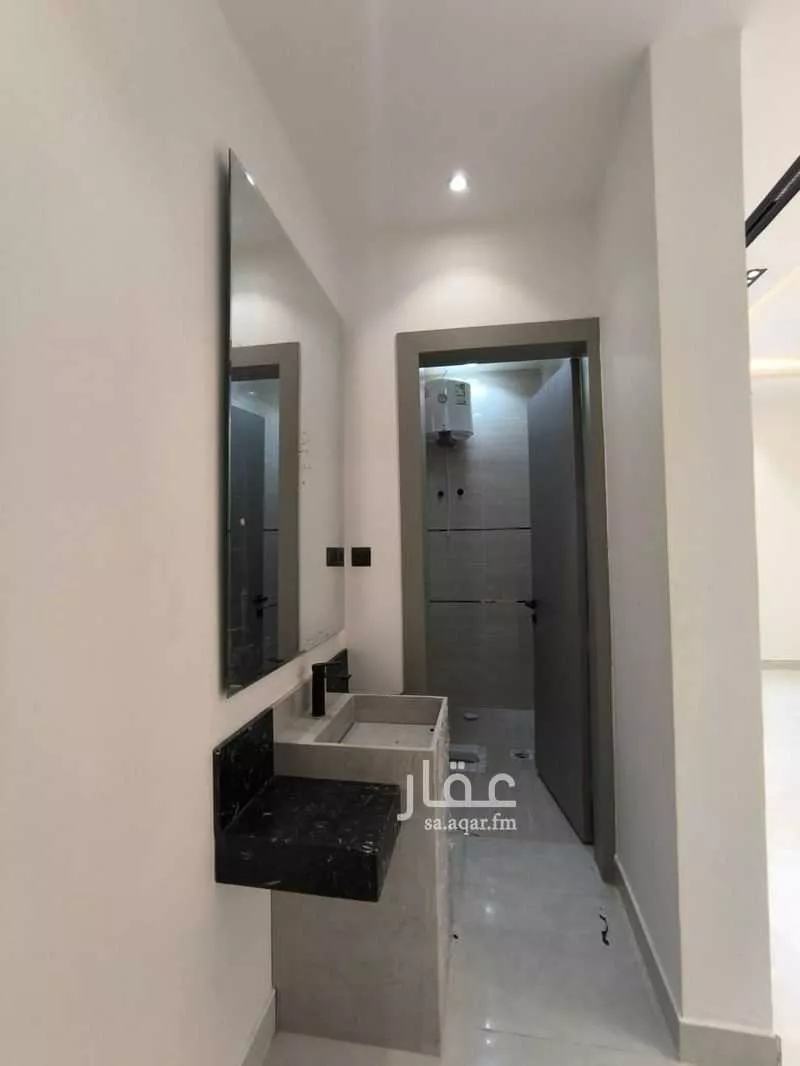 4 bedroom villa in Badr 20