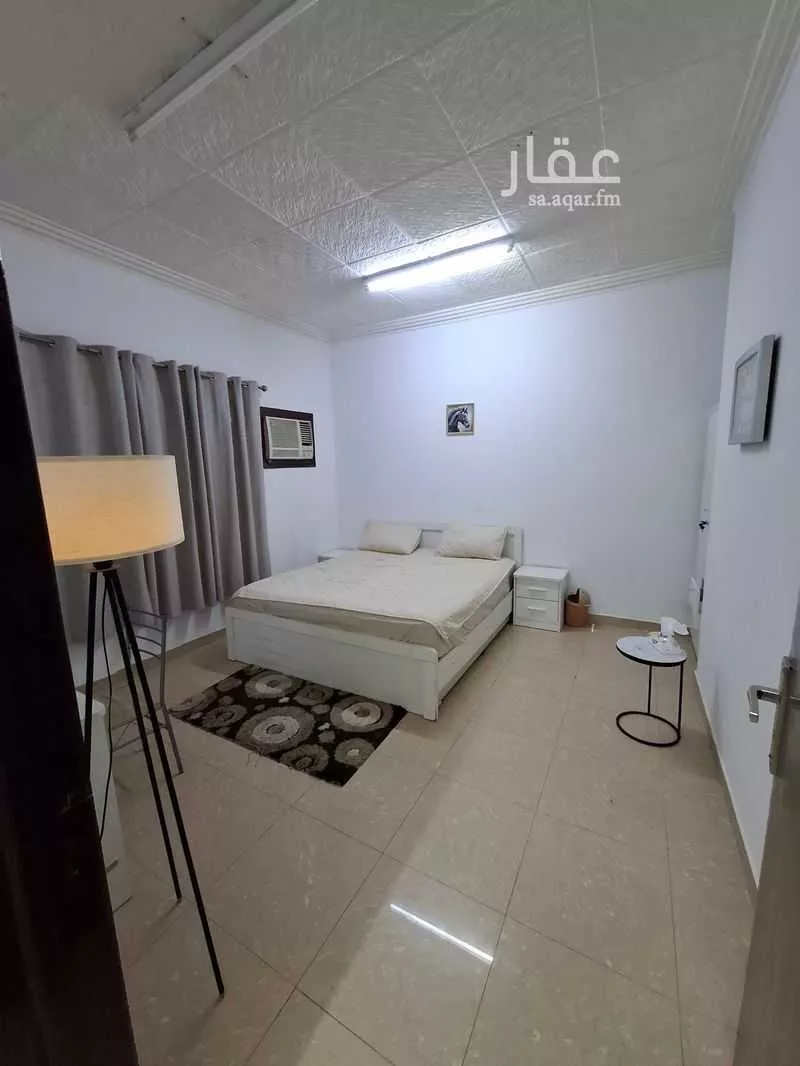 شقة 1 غرف في العريجاء 4