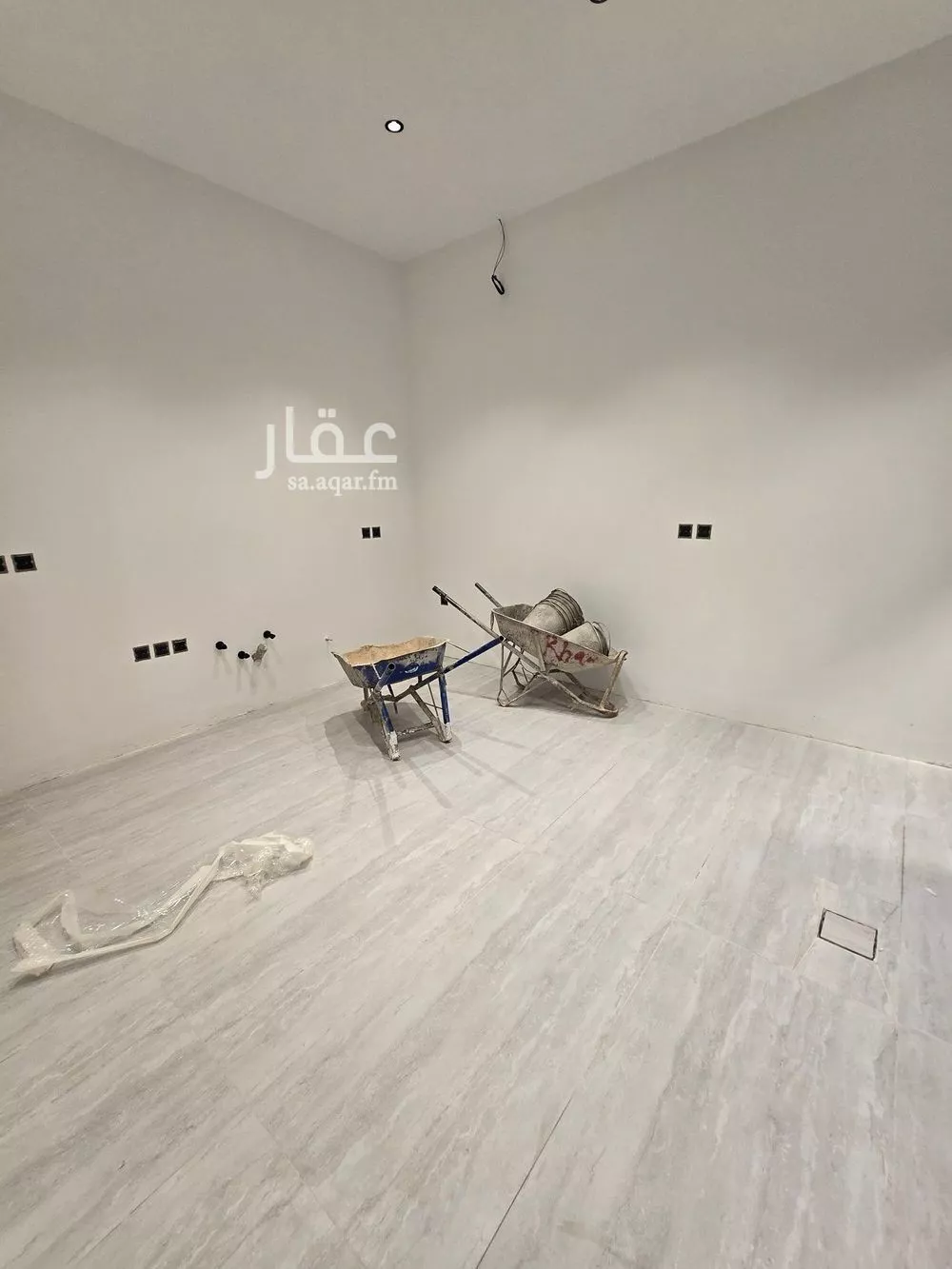 فيلا 6 غرف في الزهرة 2