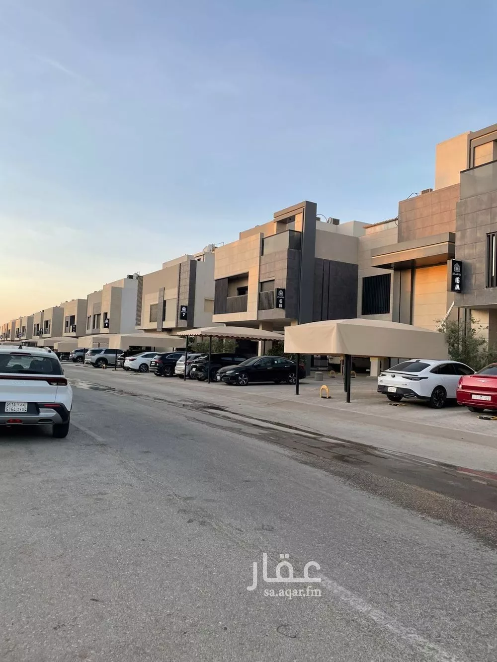 5 bedroom villa in Al Aridh 2