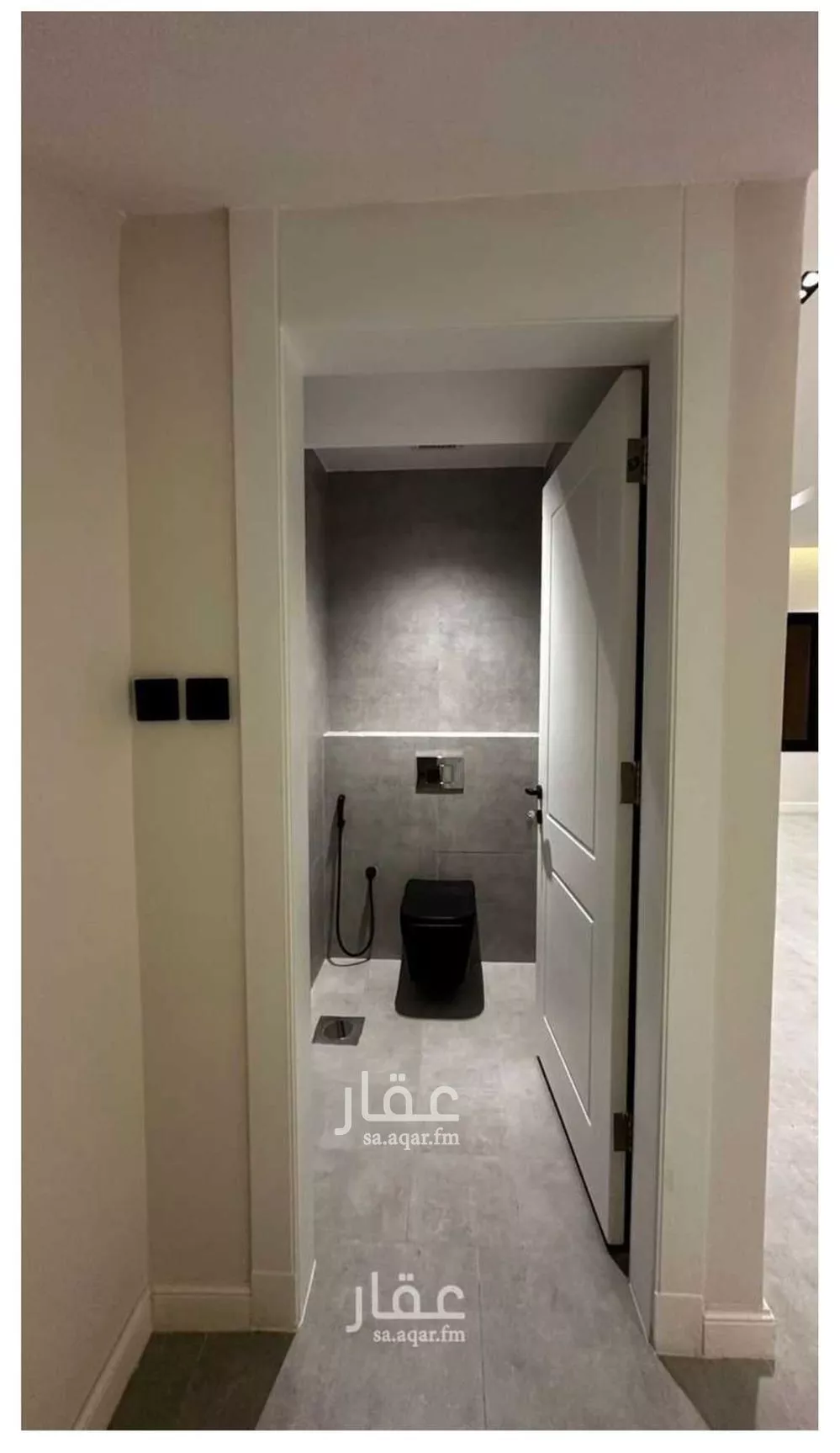 5 bedroom villa in Al Aridh 10