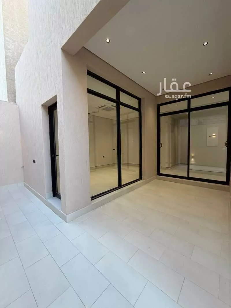 6 bedroom villa in Al Narjis 6