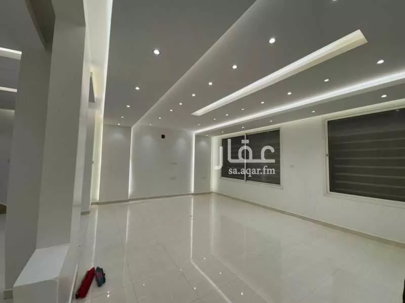 فيلا 5 غرف في النرجس 12