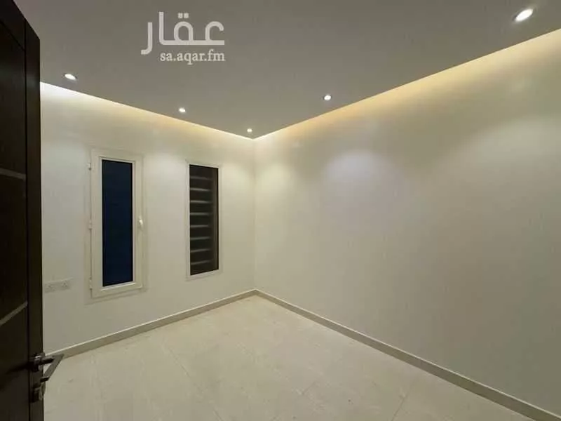 فيلا 5 غرف في النرجس 20