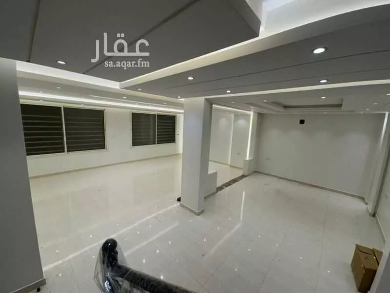 فيلا 5 غرف في النرجس 25