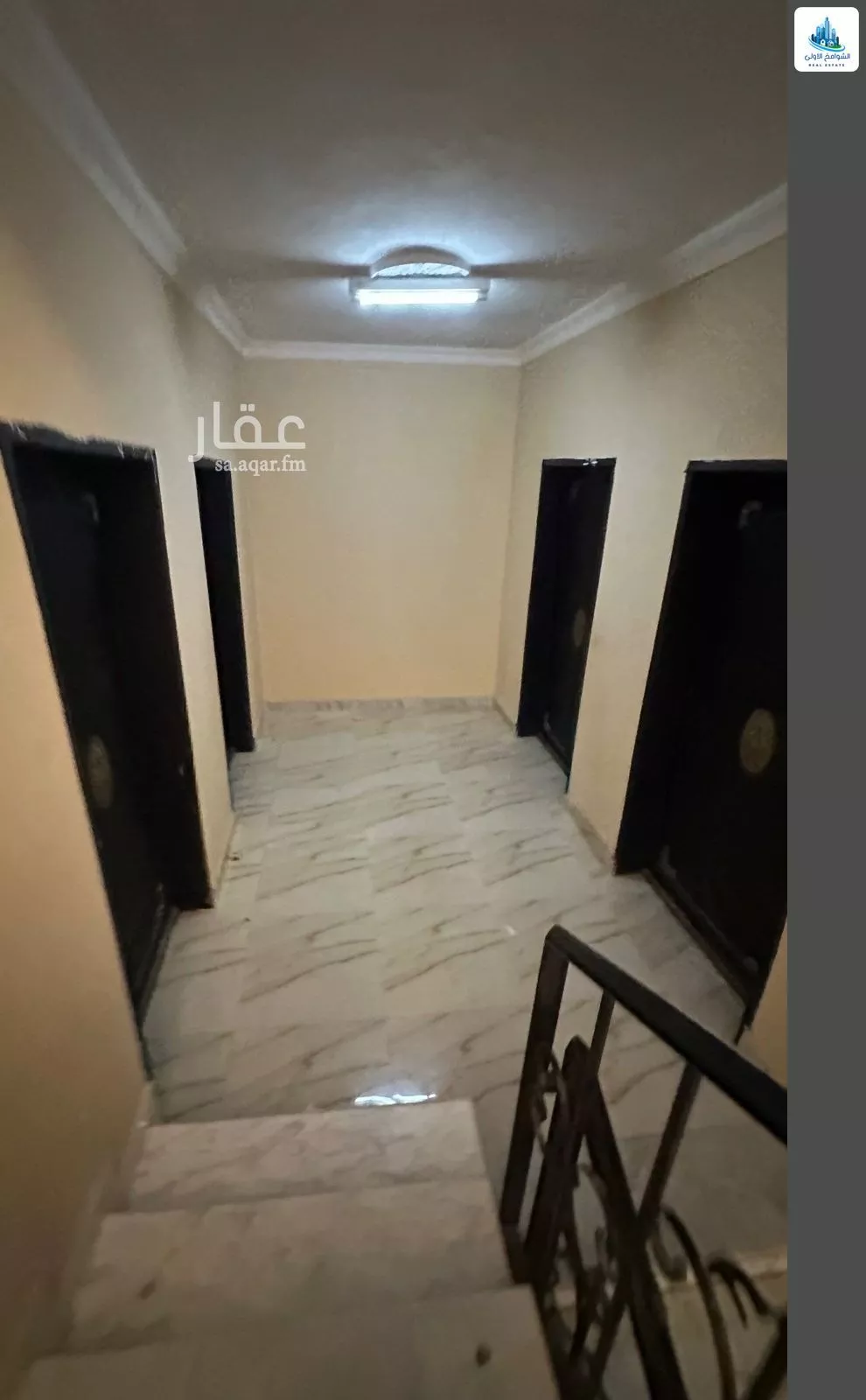 فيلا 20 غرف في النظيم 21