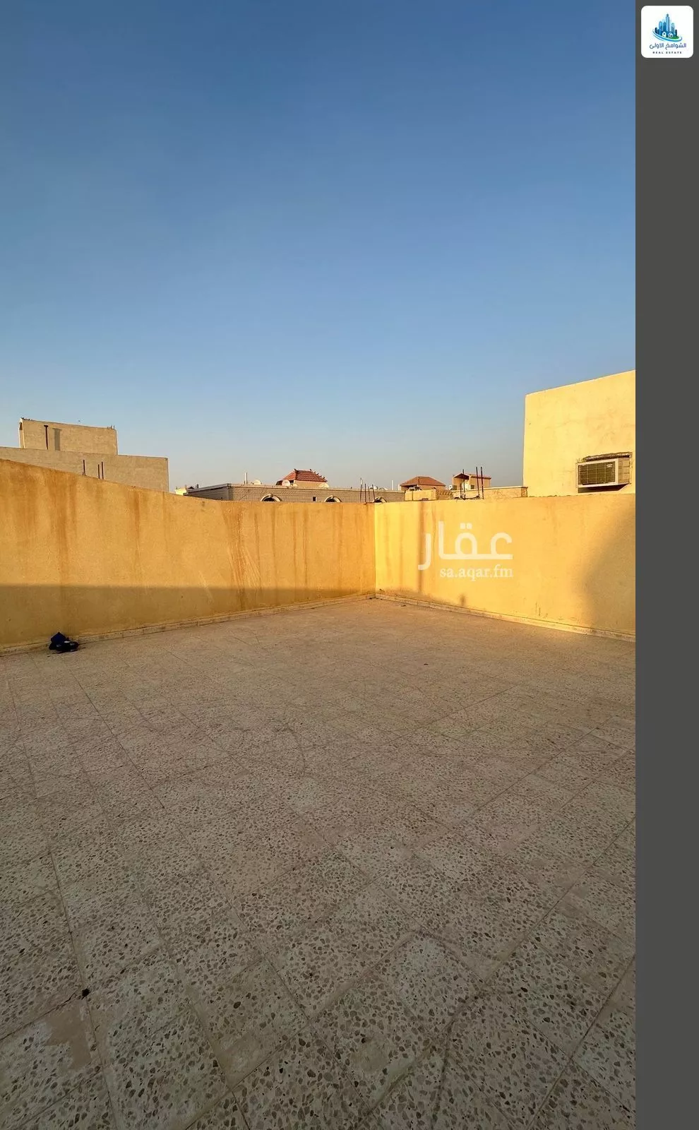 فيلا 20 غرف في النظيم 23