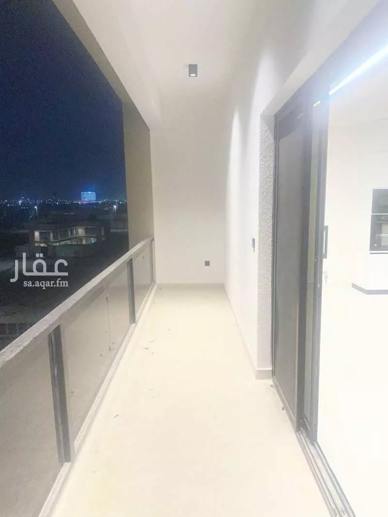 شقة 3 غرف في البحر 10