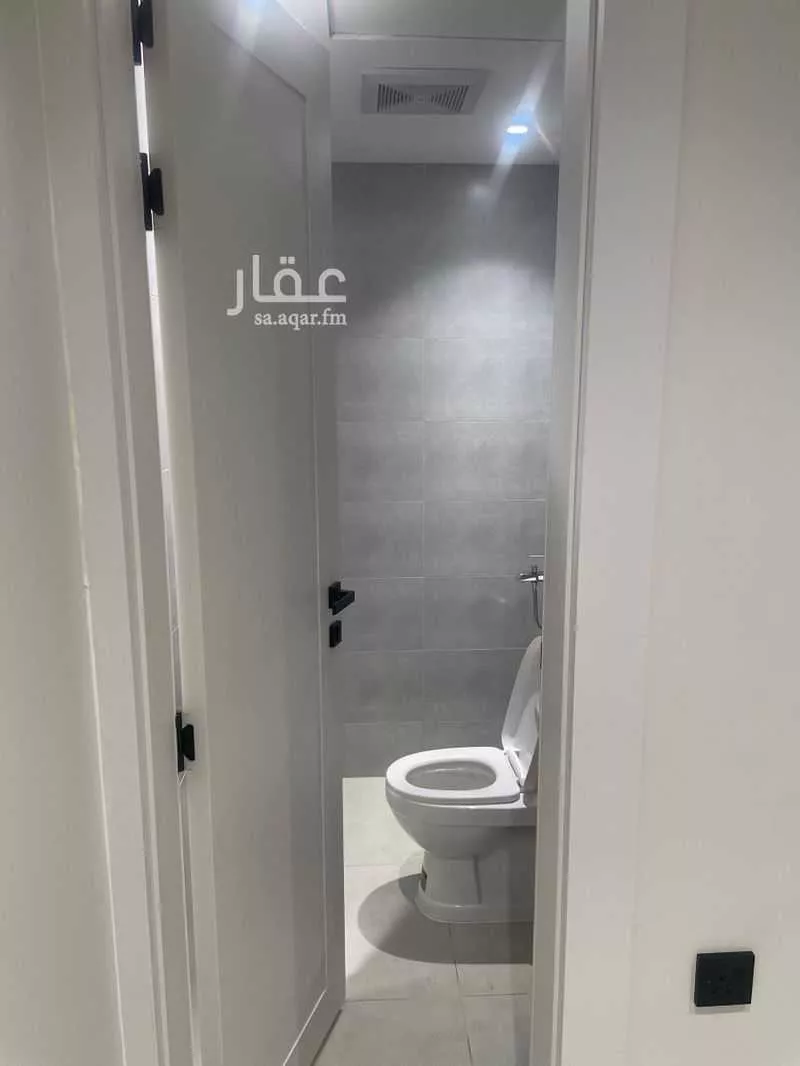 شقة 3 غرف في البحر 16