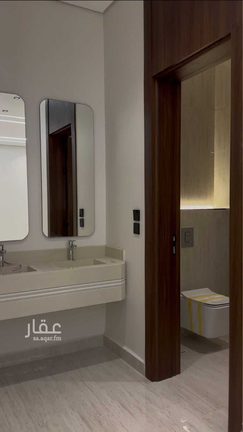 5 bedroom villa in King Fahd, Madinah 4