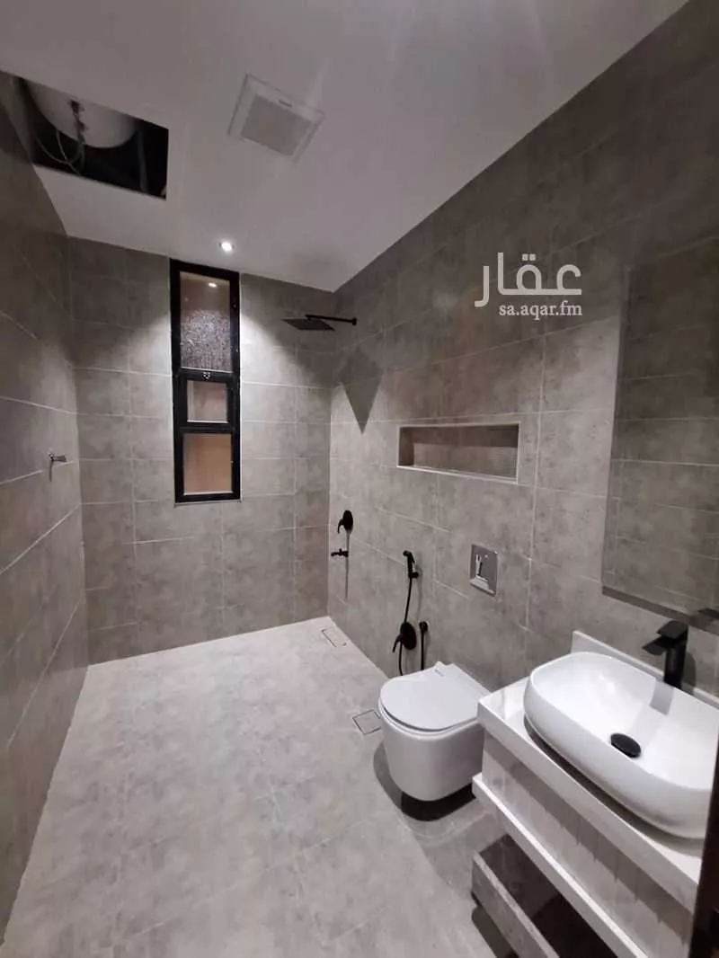 6 bedroom villa in Dhahrat Namar 14