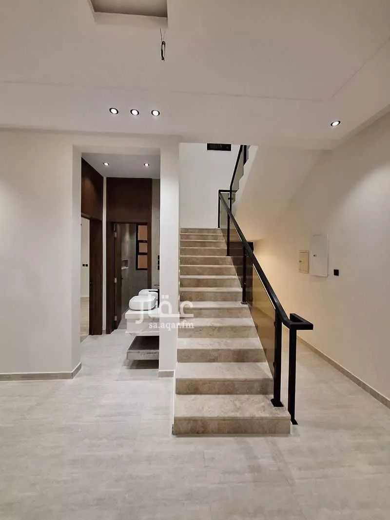 6 bedroom villa in Dhahrat Namar 24