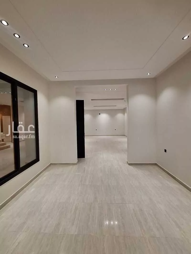 6 bedroom villa in Dhahrat Namar 9