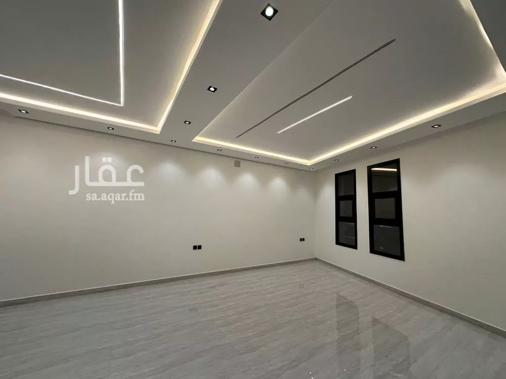 فيلا 6 غرف في ظهرة لبن 4