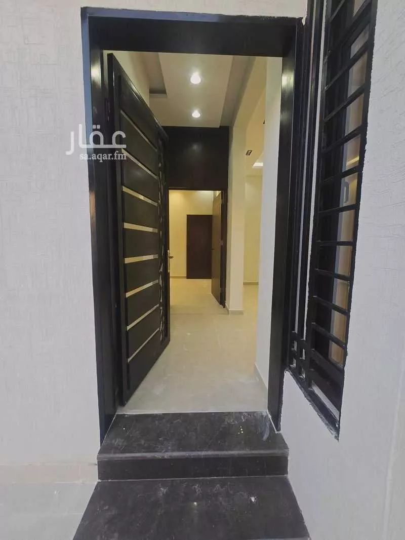 5 bedroom villa in Al Uraija Al Gharbiyah 11