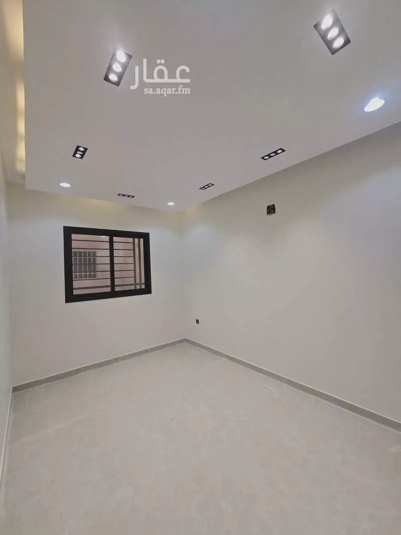 5 bedroom villa in Al Uraija Al Gharbiyah 16