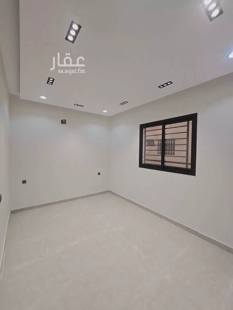 5 bedroom villa in Al Uraija Al Gharbiyah 20
