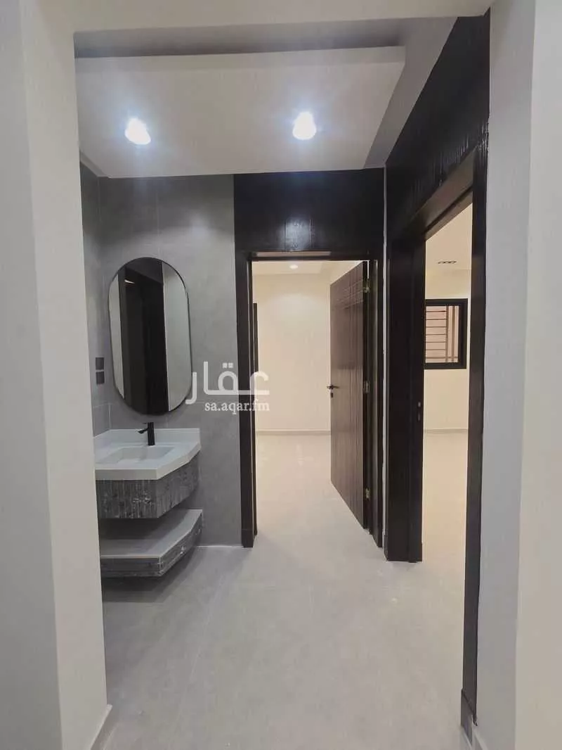 5 bedroom villa in Al Uraija Al Gharbiyah 23