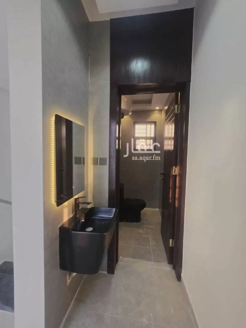5 bedroom villa in Al Uraija Al Gharbiyah 28