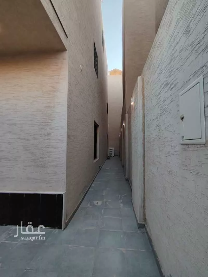 فيلا 10 غرف في عكاظ، الرياض 4