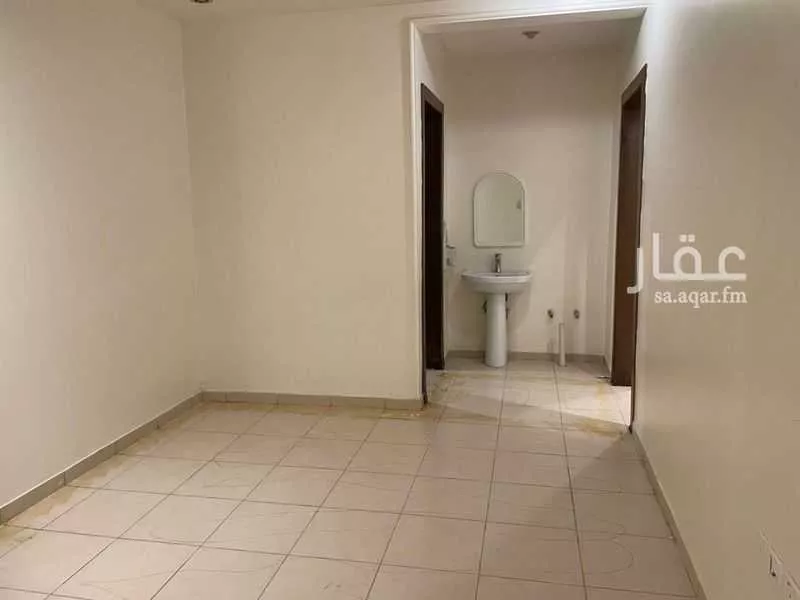 فيلا 6 غرف في الياسمين 18