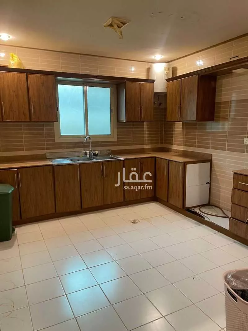 فيلا 6 غرف في الياسمين 20
