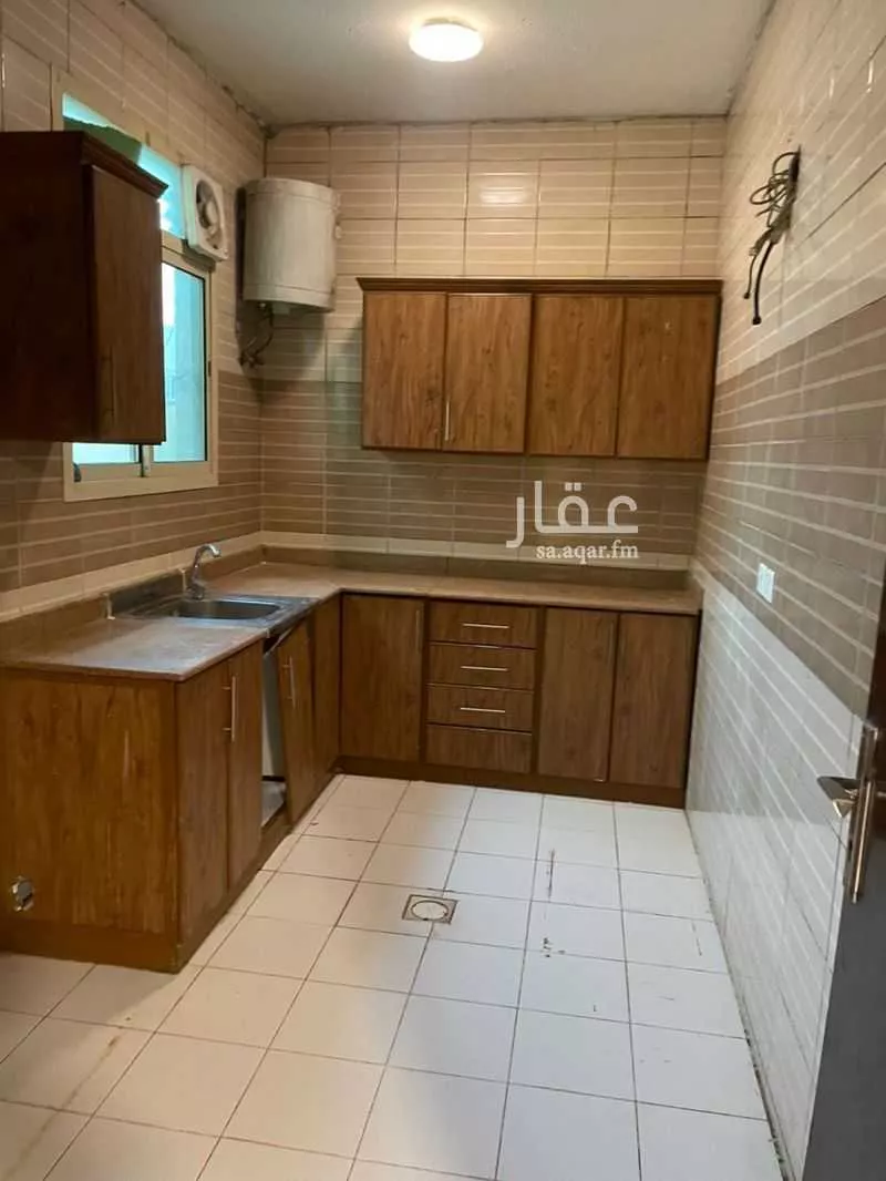 فيلا 6 غرف في الياسمين 28