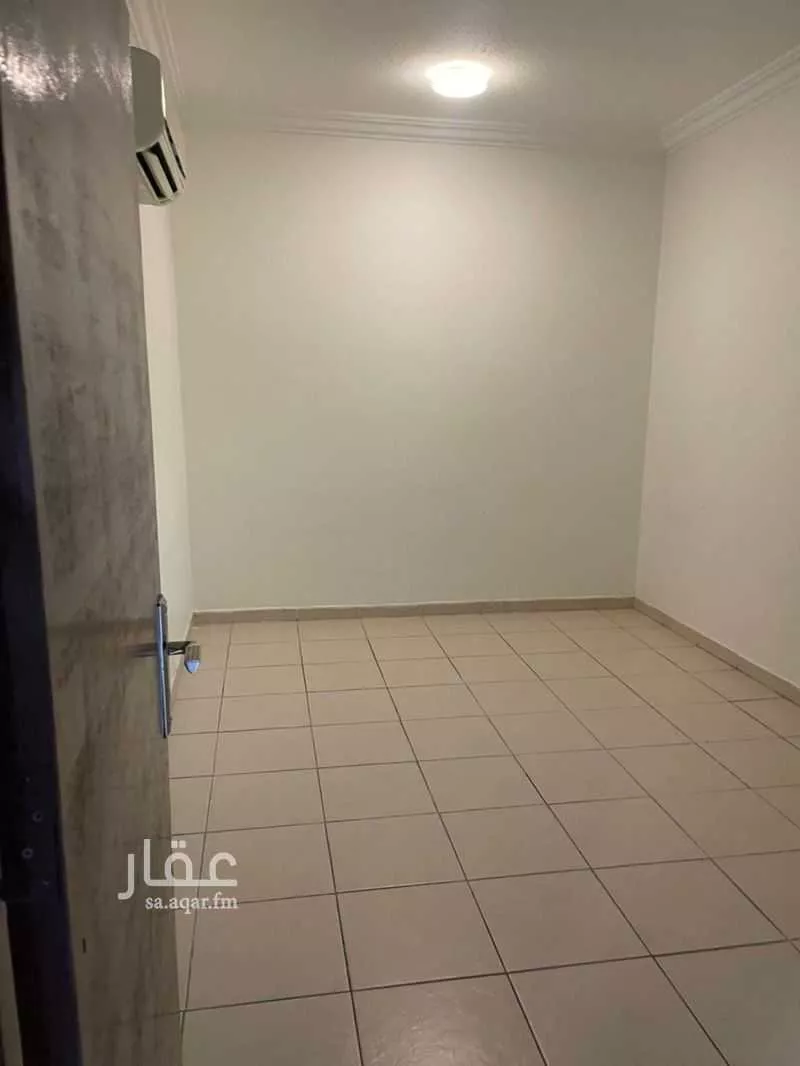 فيلا 6 غرف في الياسمين 30