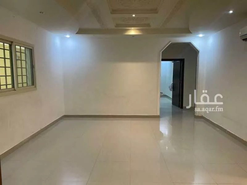 فيلا 6 غرف في الياسمين 7