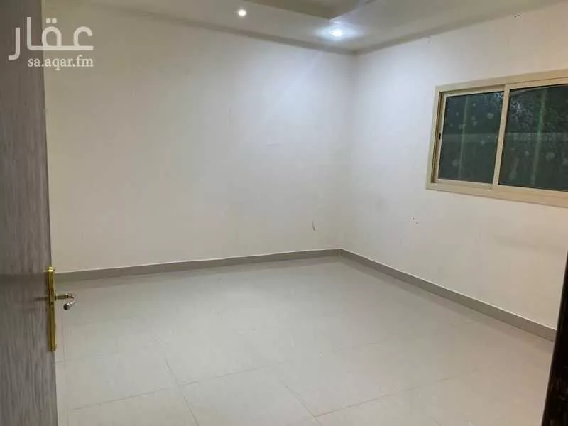 فيلا 6 غرف في الياسمين 9