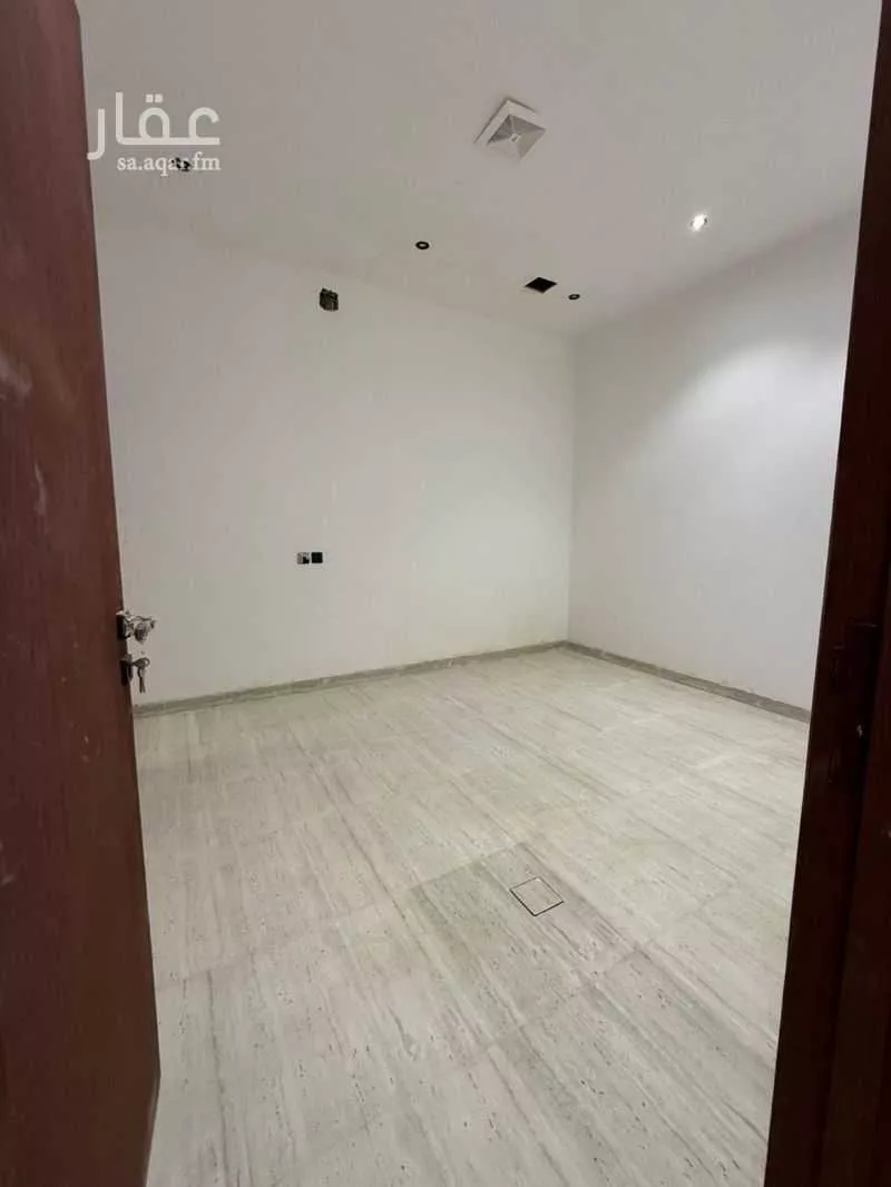5 bedroom villa in Tuwaiq 7