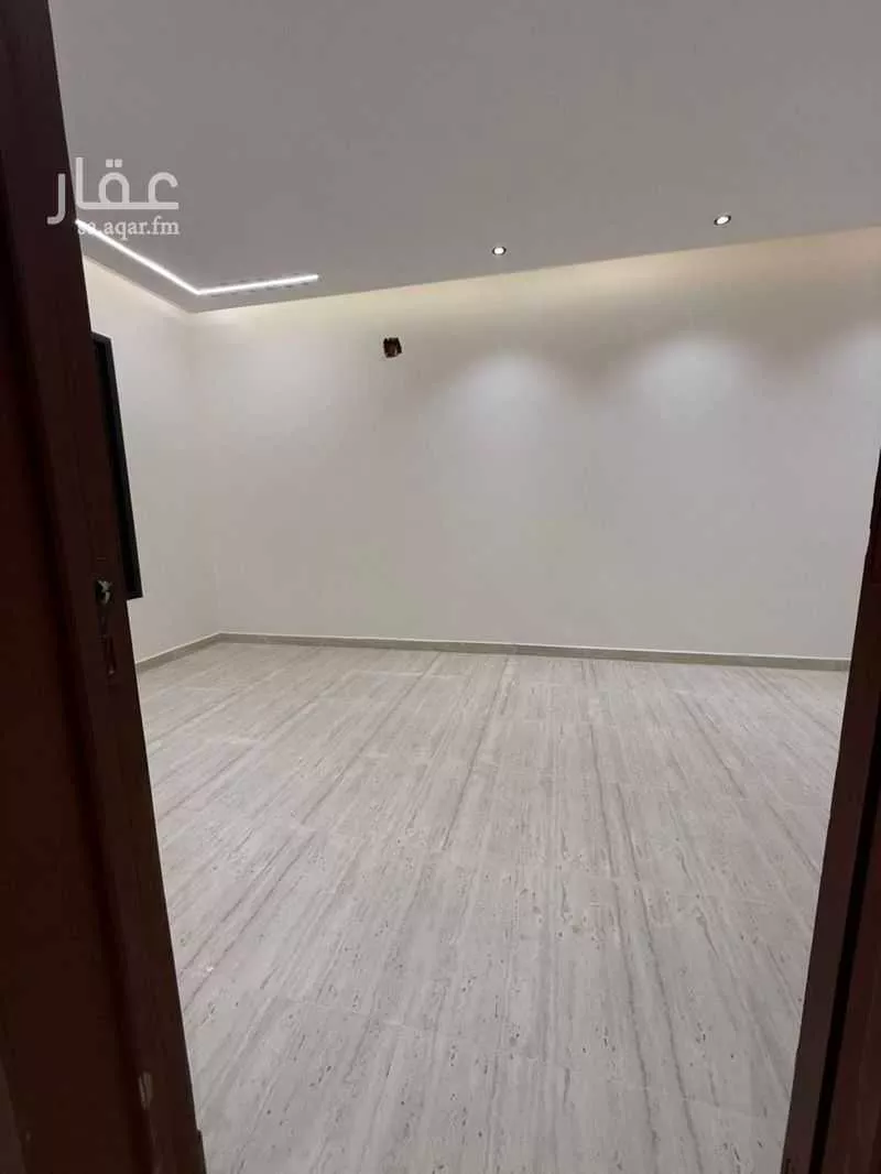 5 bedroom villa in Tuwaiq 10