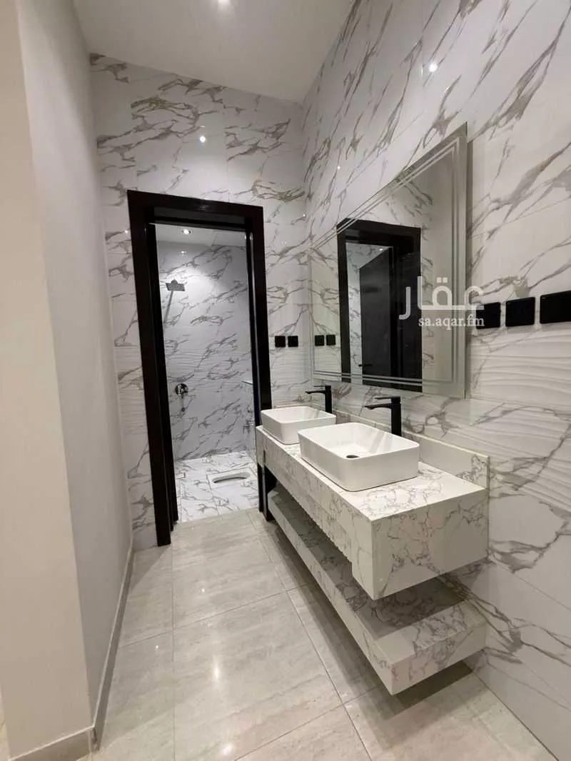 5 bedroom villa in Tuwaiq 11