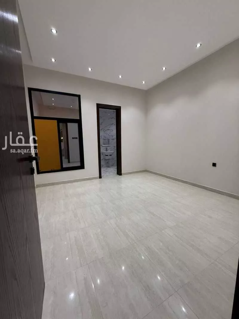 5 bedroom villa in Tuwaiq 4