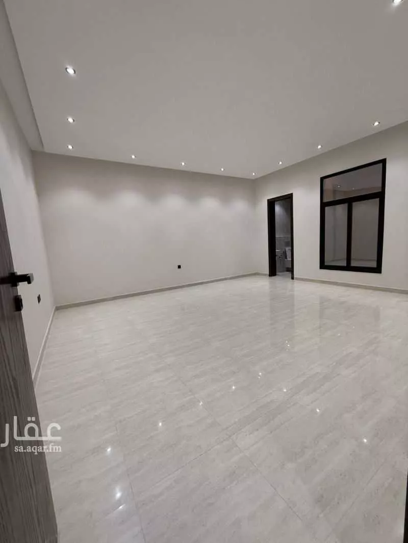 5 bedroom villa in Tuwaiq 7
